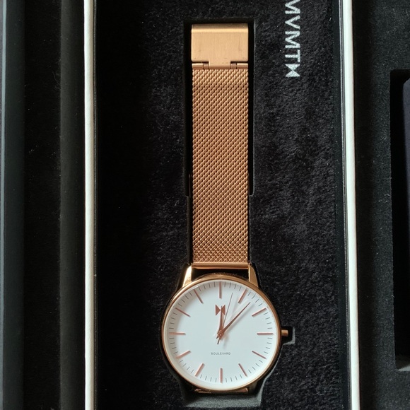 MVMT Watch and Bangle Set - Picture 2 of 3